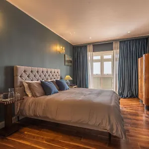  Apartament House Of W